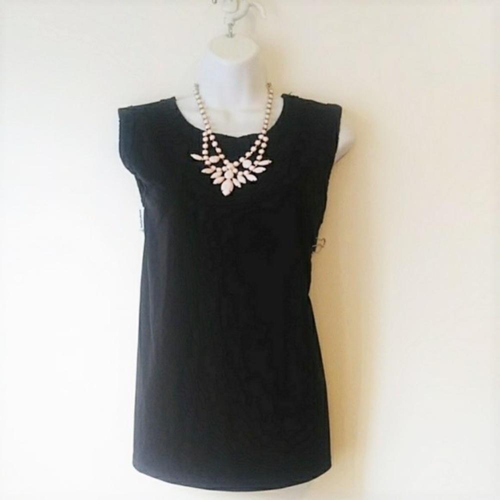 NWT Karl LAGERFELD sleeveless top